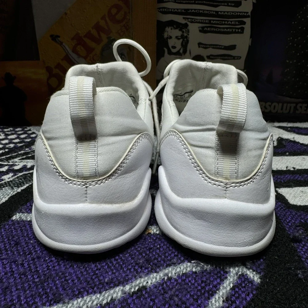 Size 6y - Jordan Deca Fly‎ GG Boys White Shoes